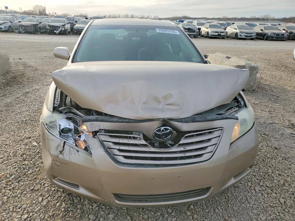 2007 Toyota Camry le