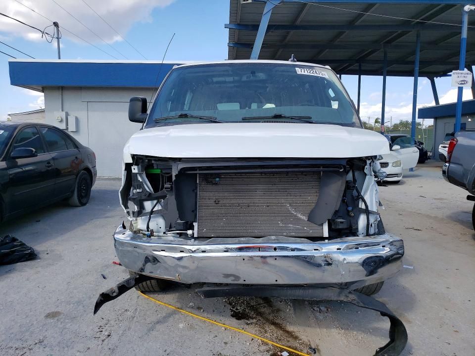 2024 GMC Savana G2500