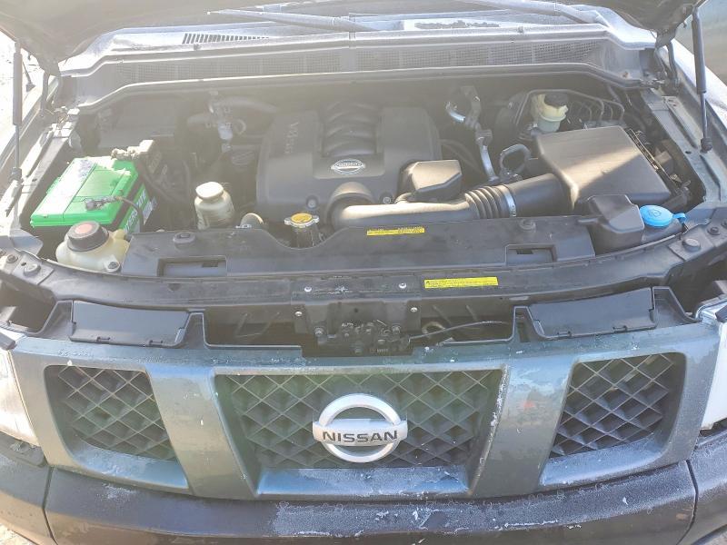 2004 Nissan Titan XE