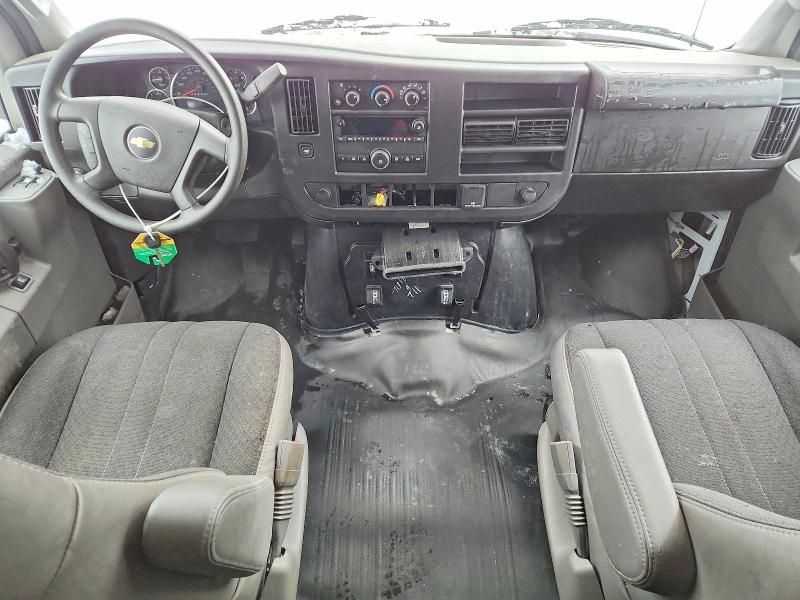 2024 Chevrolet Express G2500