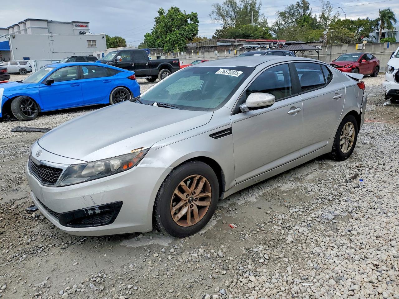 2011 KIA Optima lx
