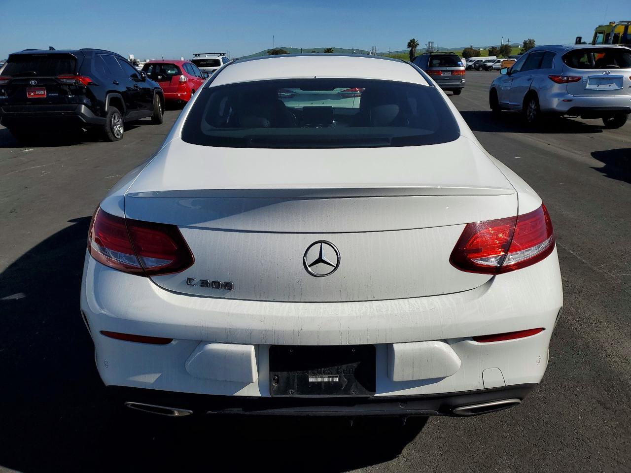2017 Mercedes-Benz C300