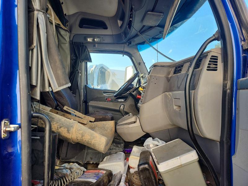 2017 Ptrb 579-Semi Truck
