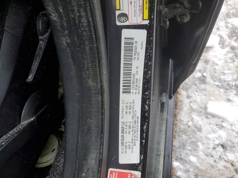 2012 Dodge Avenger se