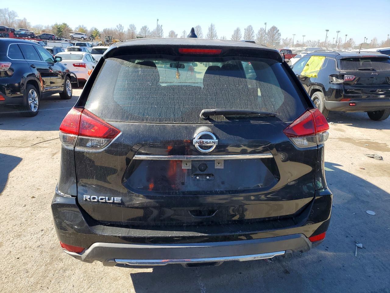 2017 Nissan Rogue s