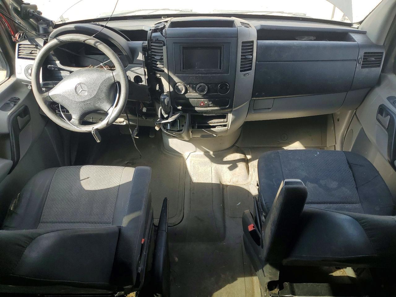 2011 Mercedes-Benz Sprinter 2500