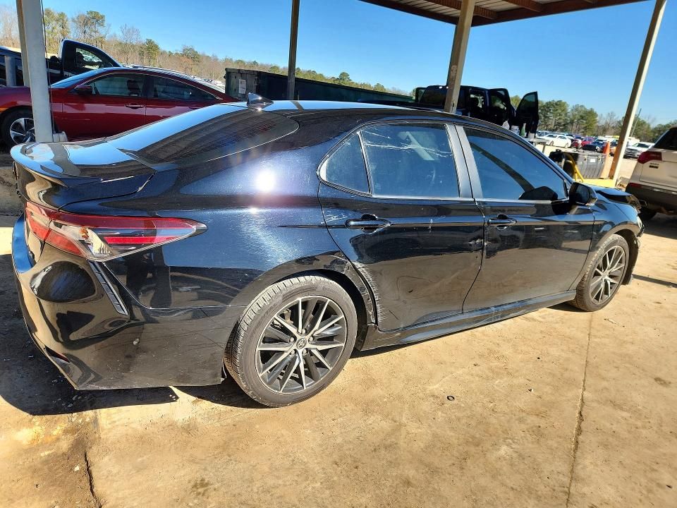 2024 Toyota Camry se Night Shade