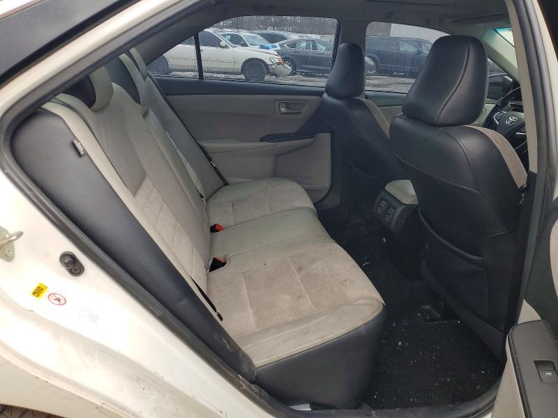 2015 Toyota Camry xse