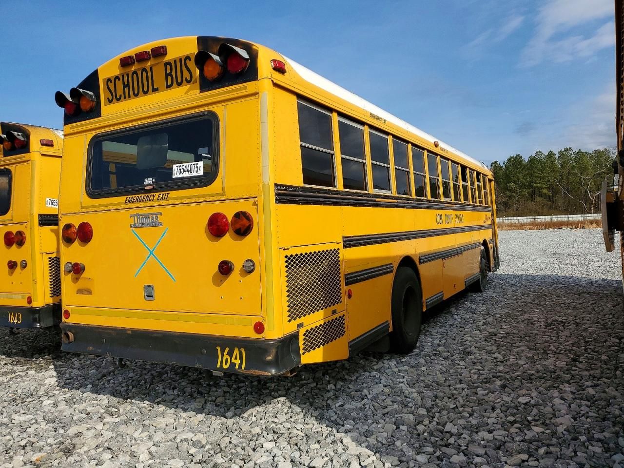 2004 Thomas School Bus-school bus