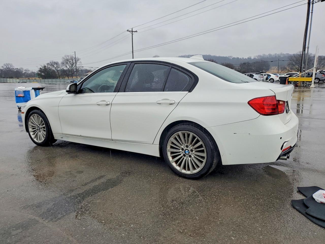 2015 BMW 328 i