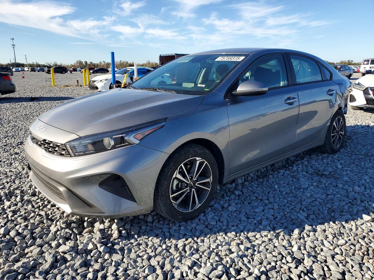 2024 KIA Forte lx