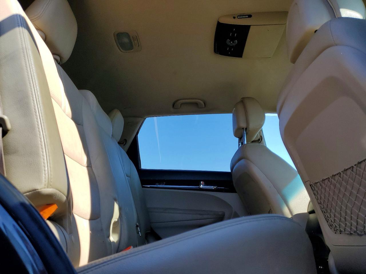 2011 KIA Sorento ex