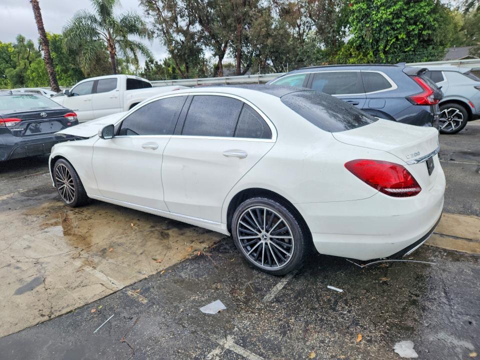 2020 Mercedes-Benz C300