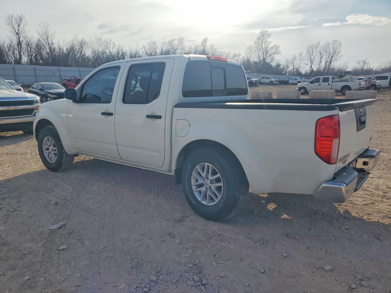 2015 Nissan Frontier s