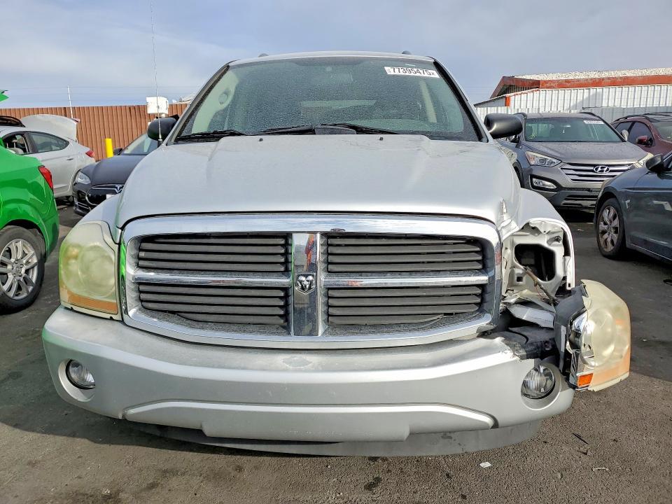 2005 Dodge Durango slt