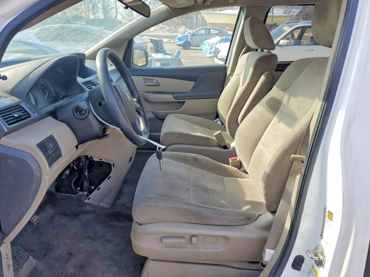 2013 Honda Odyssey lx