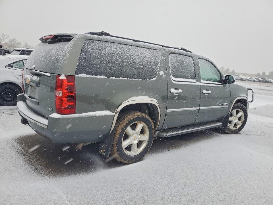 2011 Chevrolet Suburban K1500 ltz