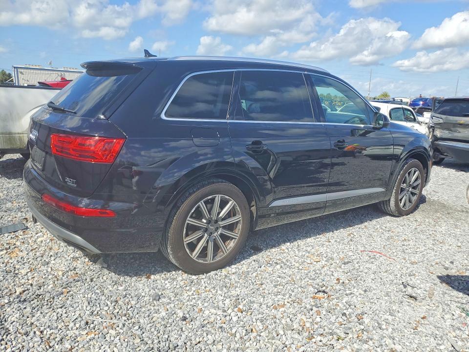 2017 Audi Q7 Prestige