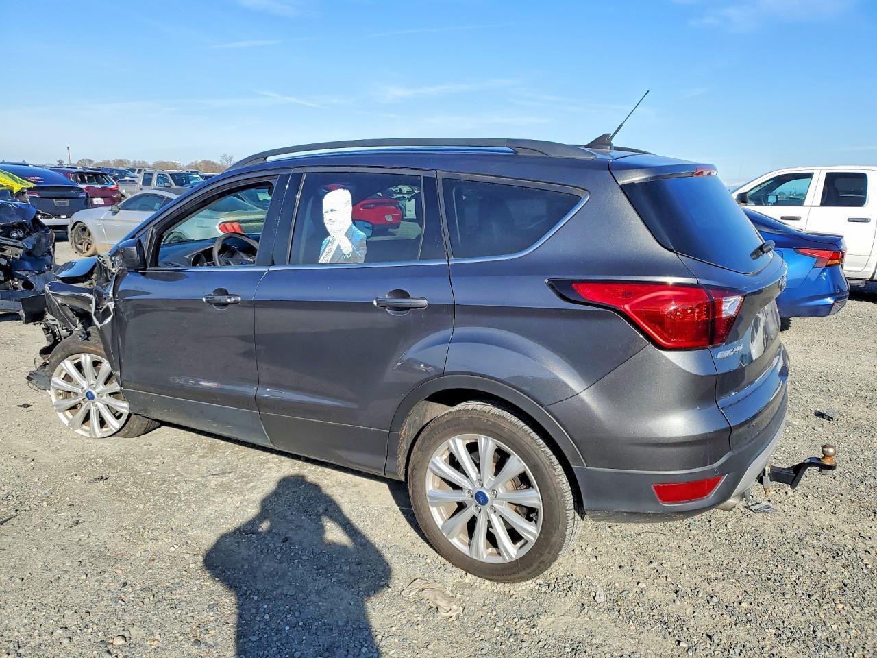 2019 Ford Escape sel