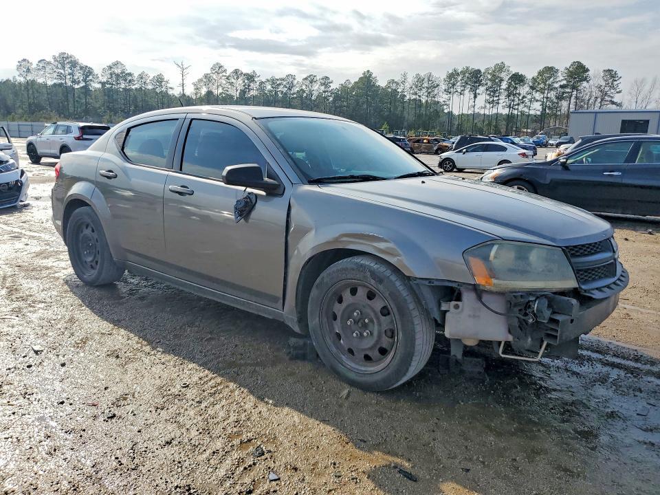 2012 Dodge Avenger se