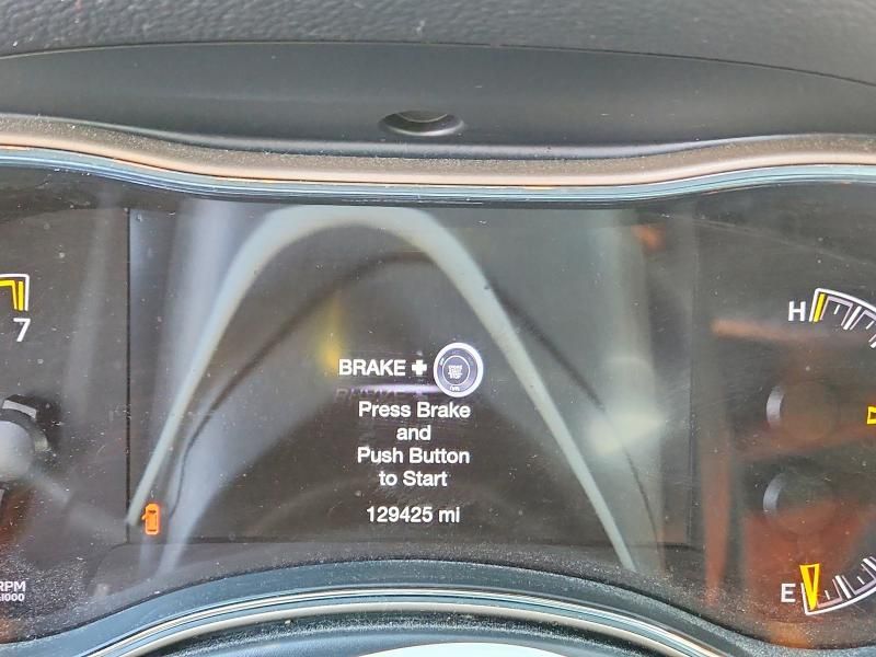 2017 Jeep Grand Cherokee Laredo