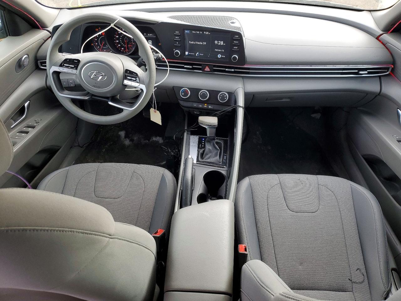 2021 Hyundai Elantra se