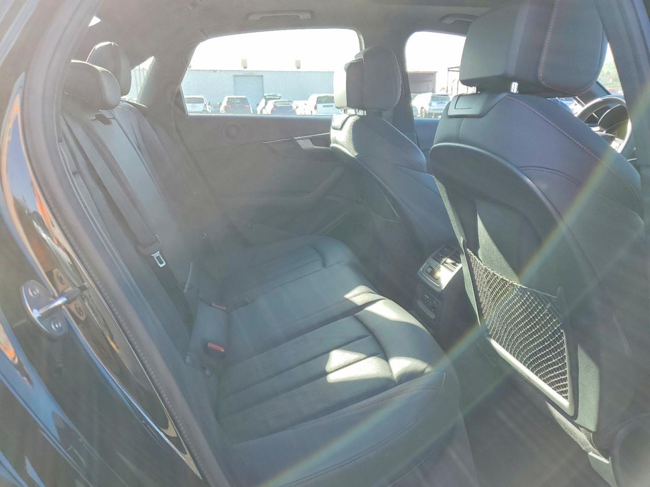2019 Audi A4 Premium Plus