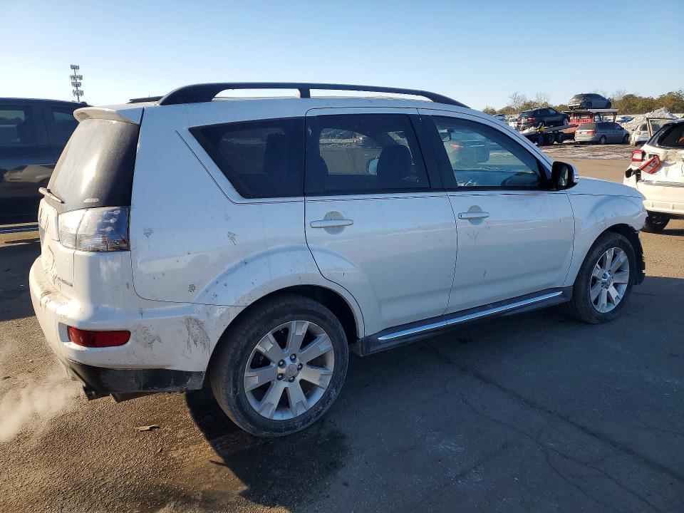 2012 Mitsubishi Outlander se