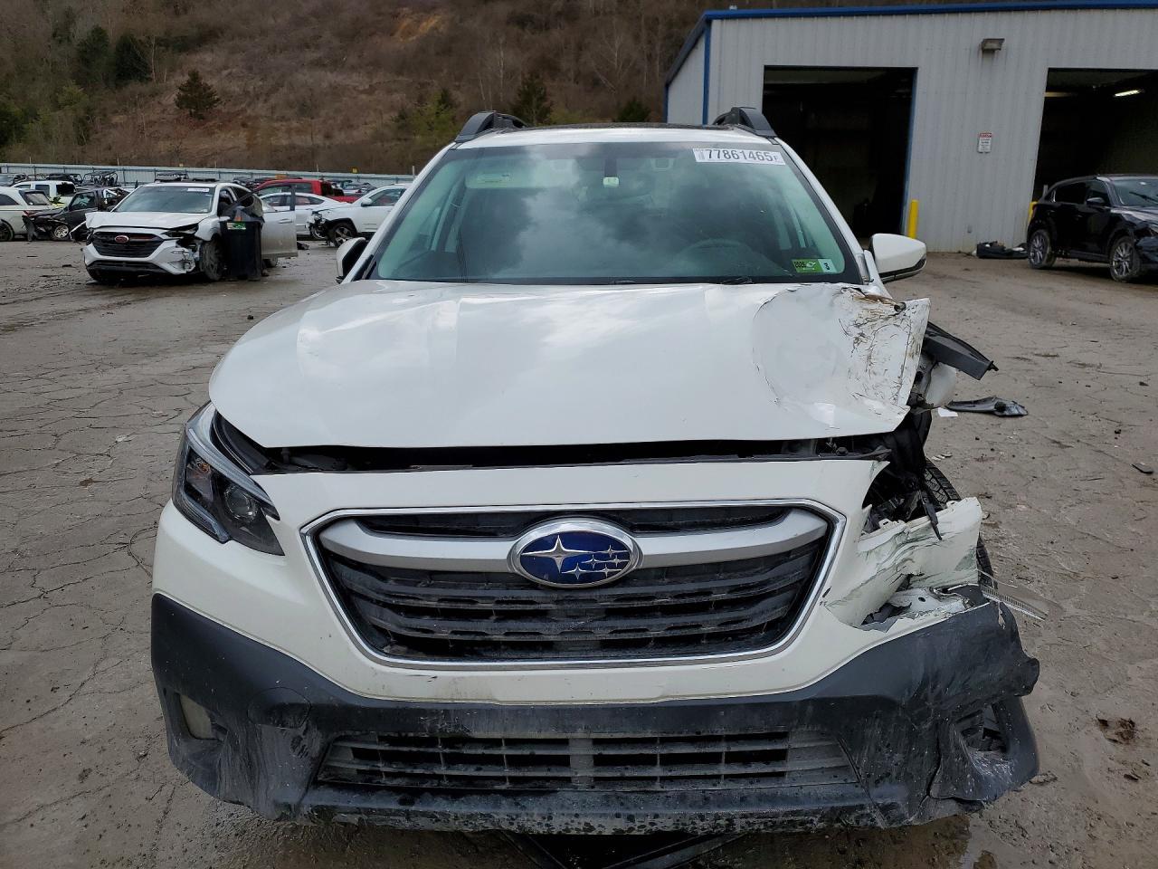 2022 Subaru Outback Premium