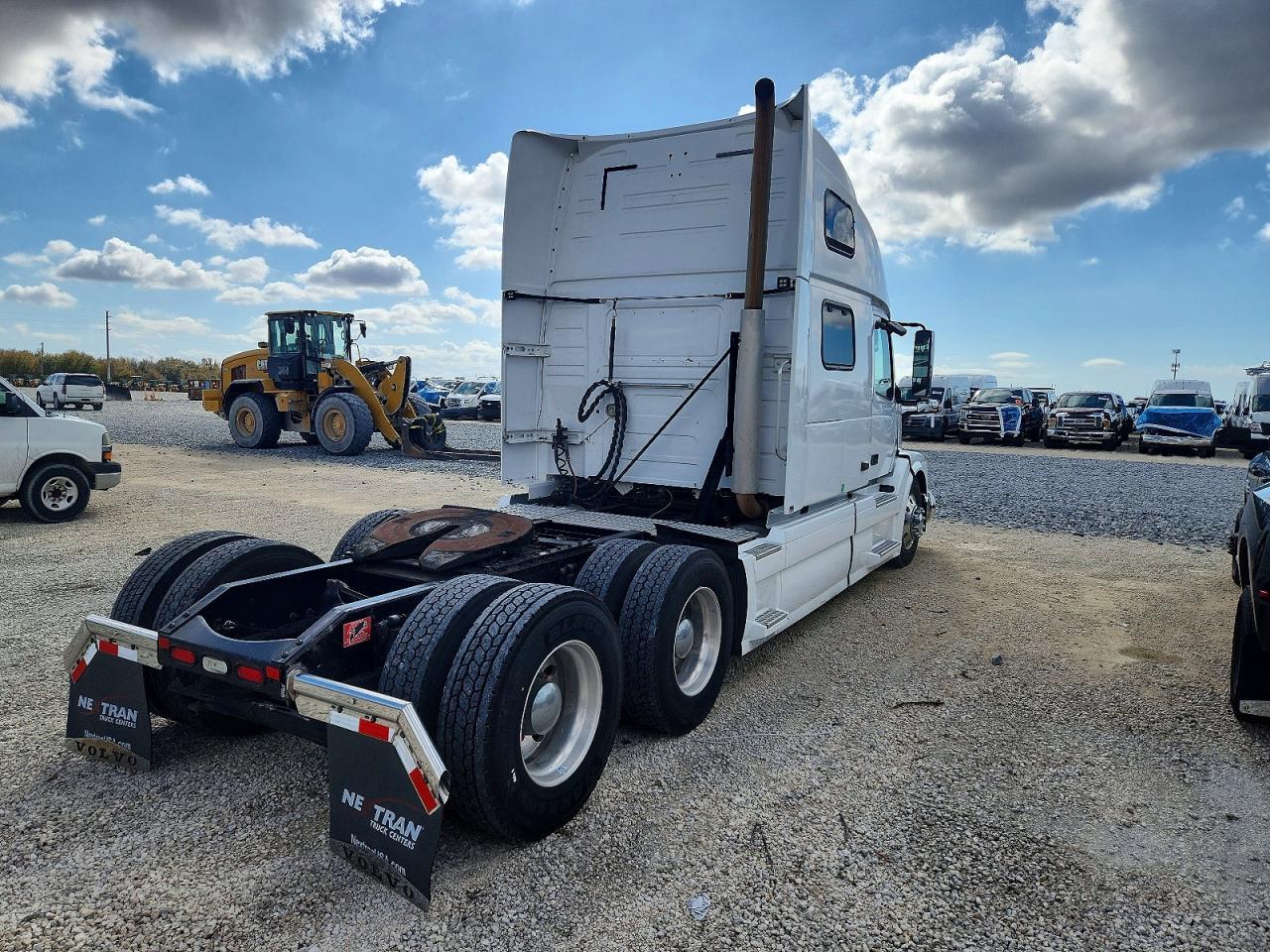 2015 Volvo VN VNL