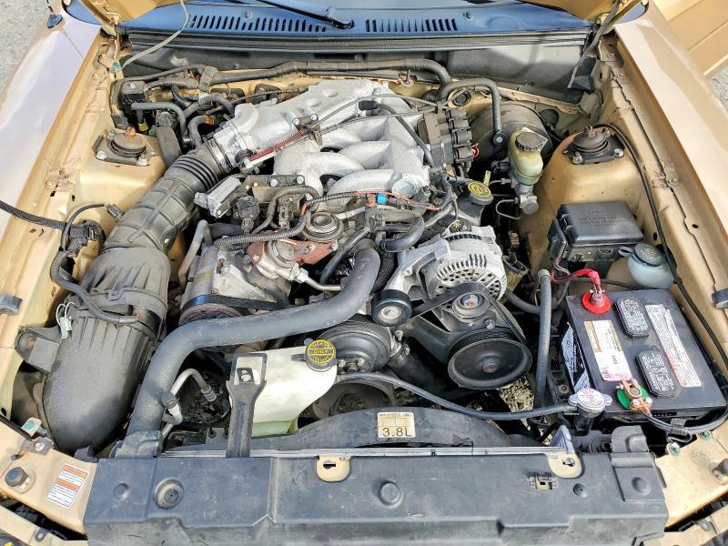 2000 Ford Mustang