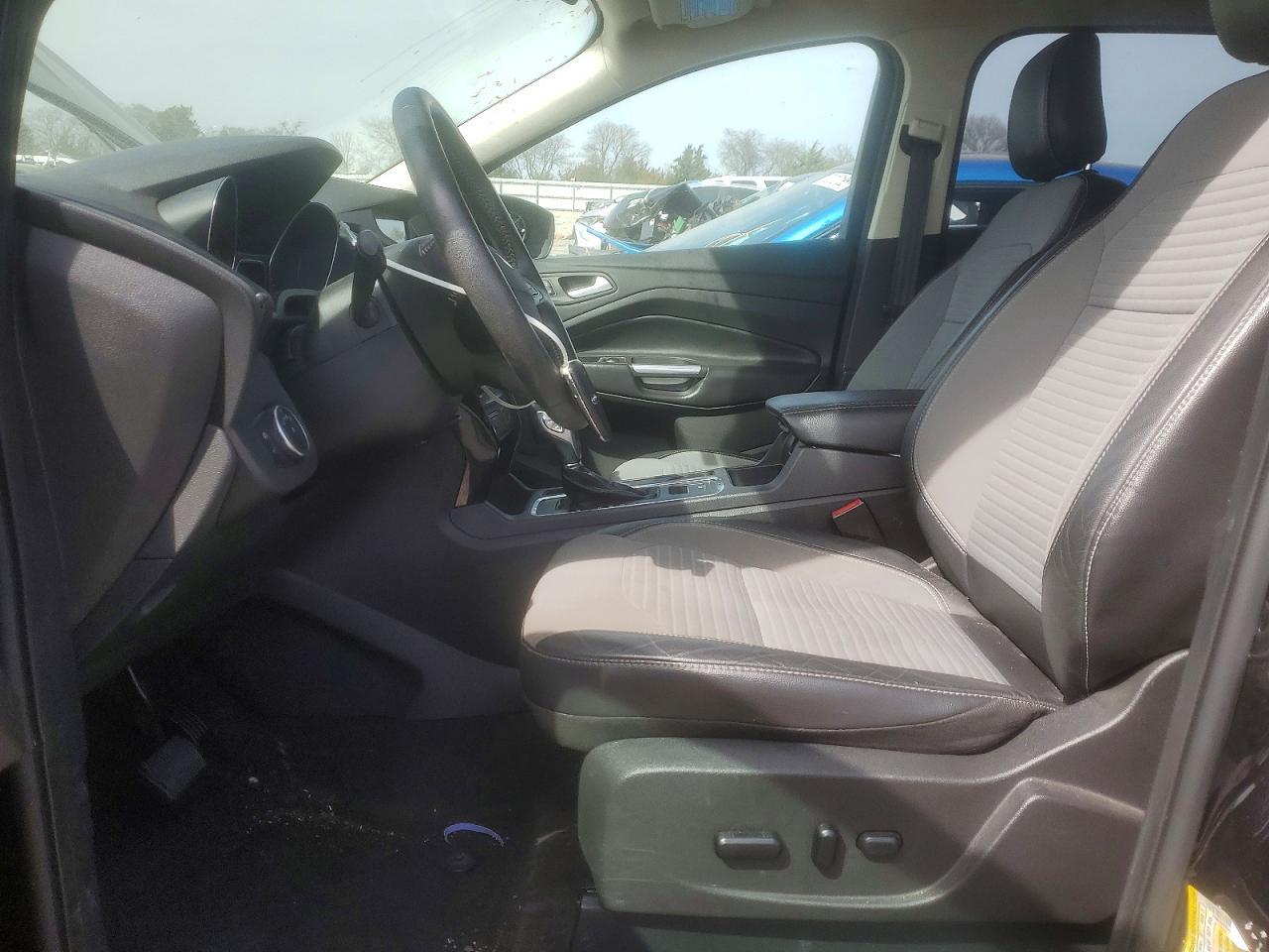 2019 Ford Escape se