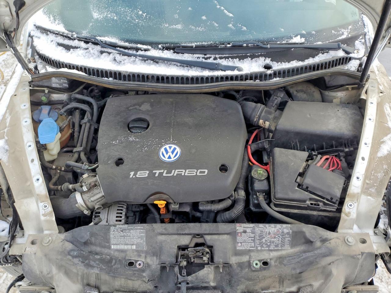 2000 Volkswagen New Beetle glx