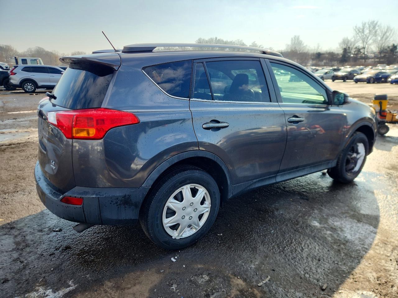 2013 Toyota Rav4 le
