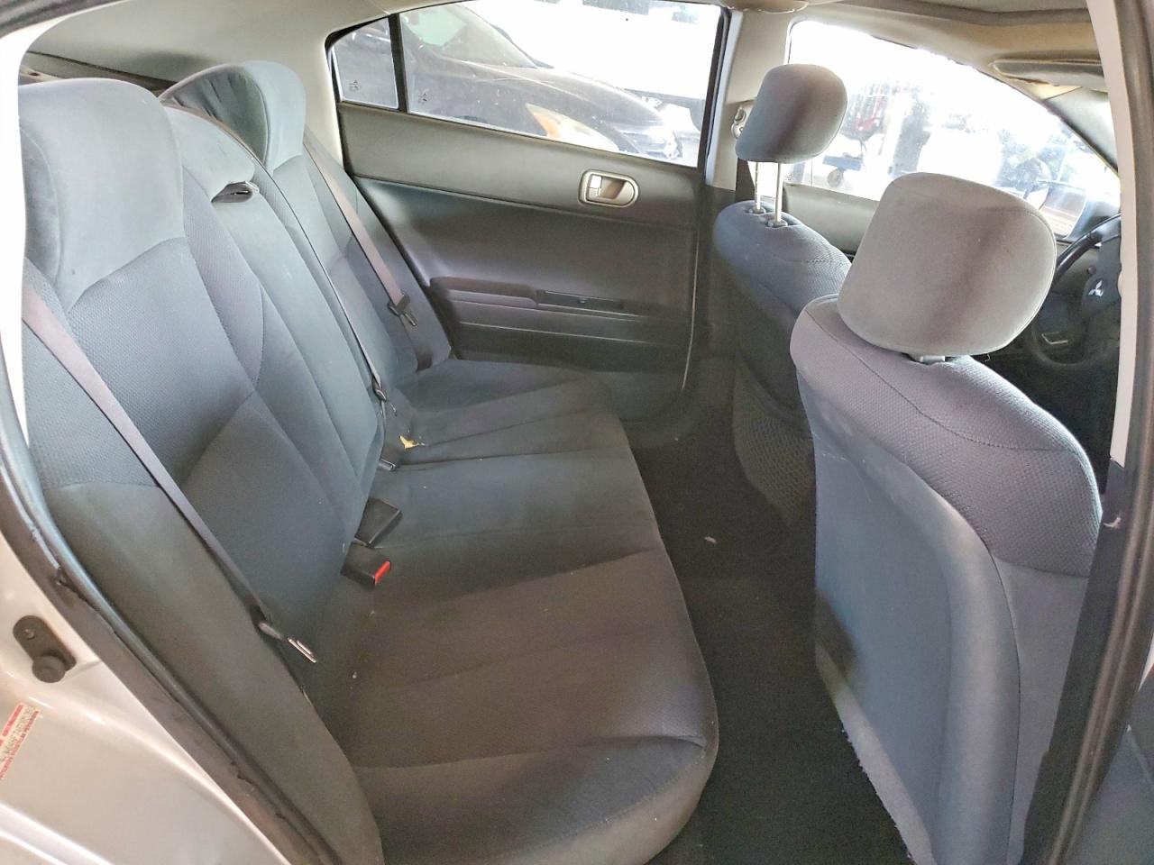 2004 Mitsubishi Galant es High