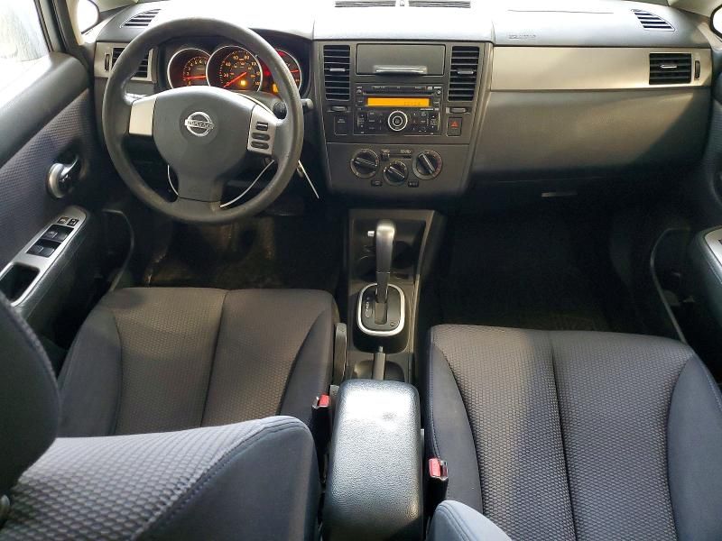 2009 Nissan Versa s