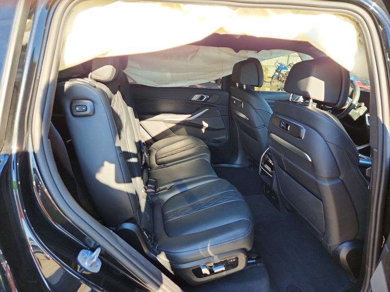 2026 BMW X7 M60i