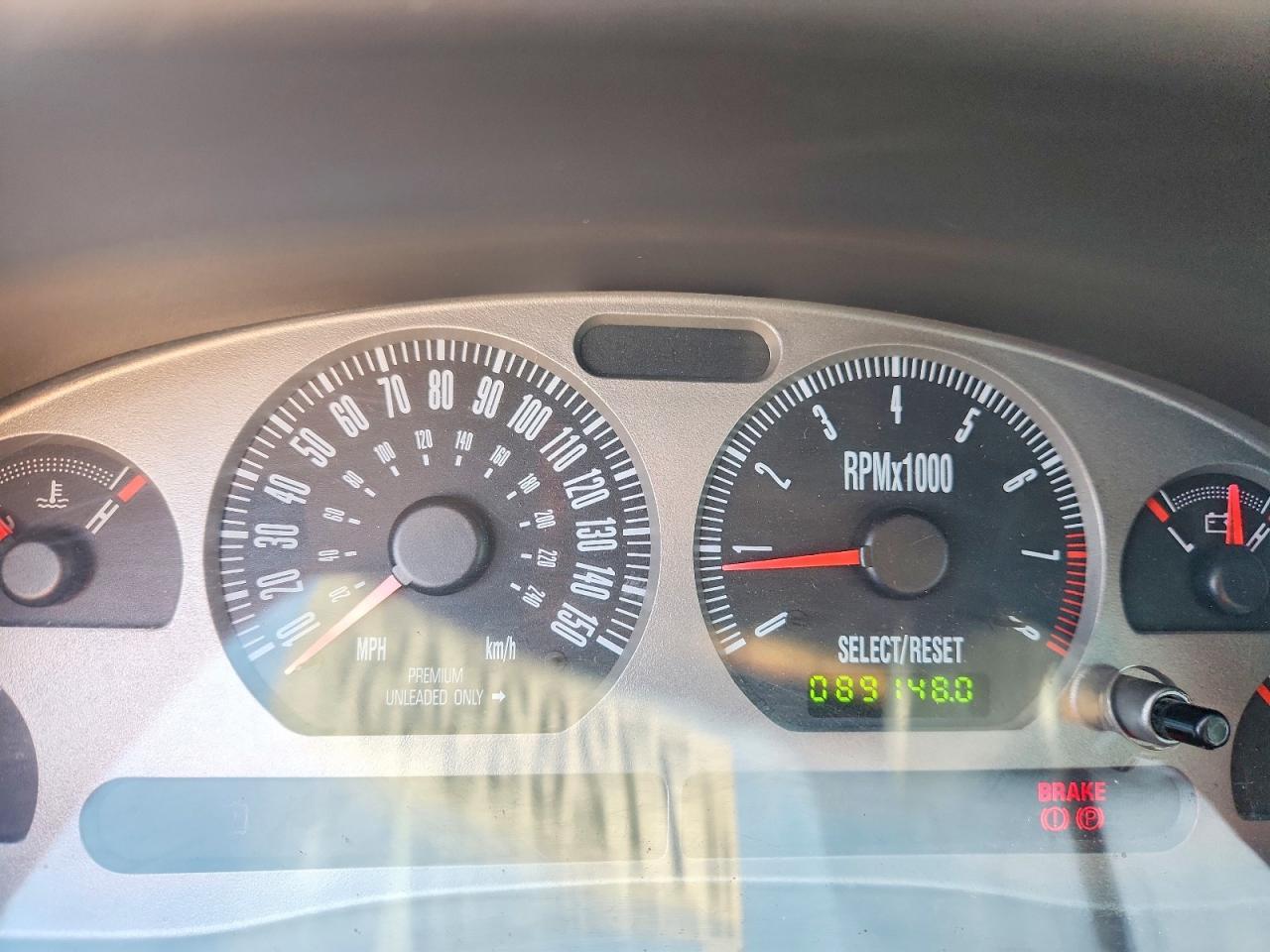 2004 Ford Mustang Mach i