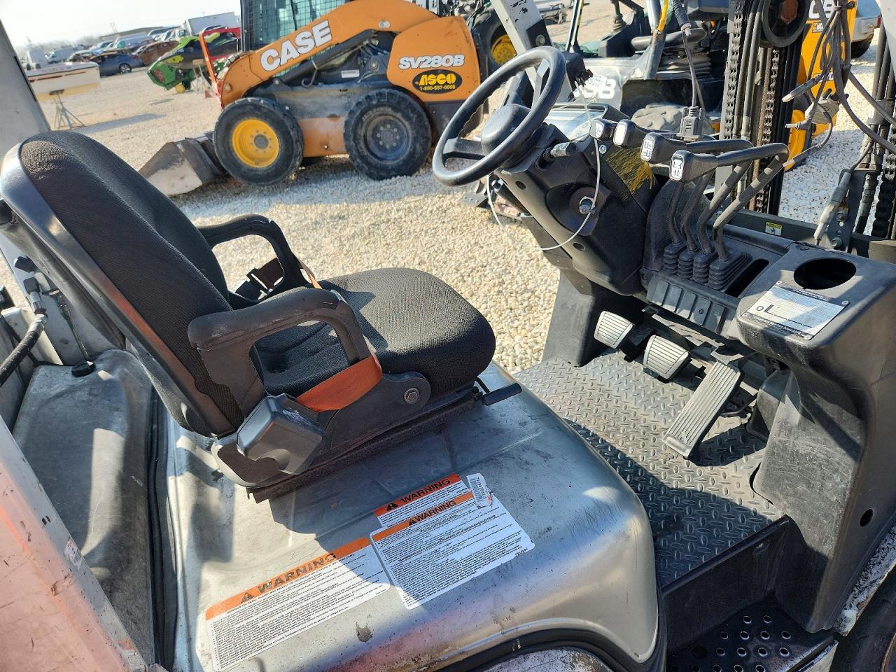 2014 Nissan Lift