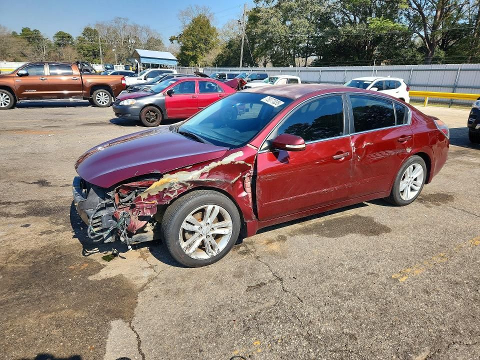 2012 Nissan Altima sr