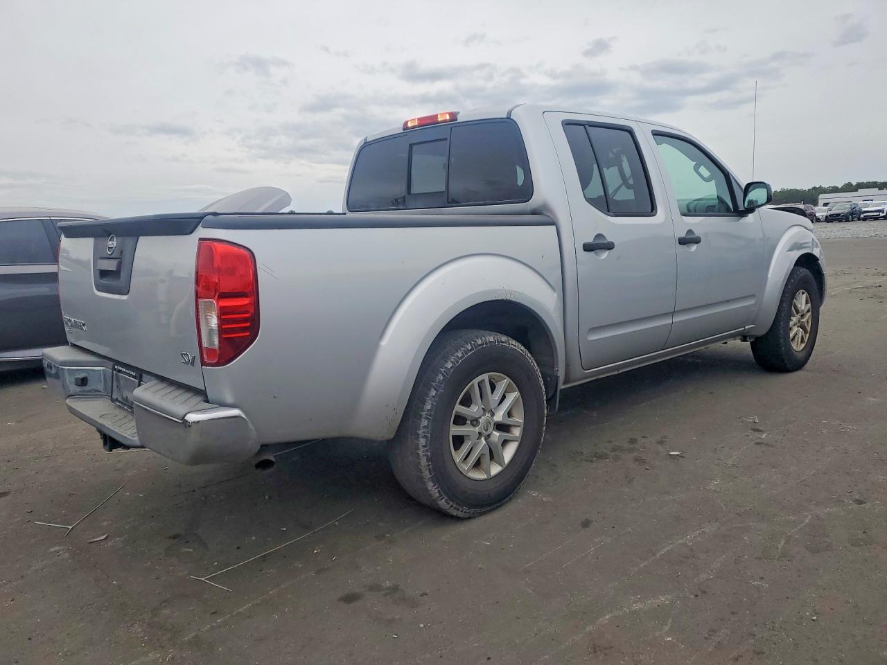 2016 Nissan Frontier S