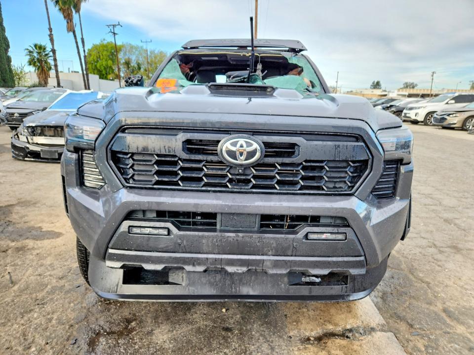 2025 Toyota Tacoma Double cab