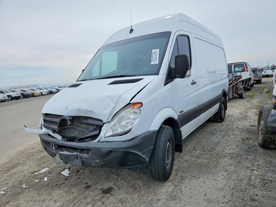 2010 Mercedes-Benz 2010 Mercedes Benz Sprinter 2500 Delivery van