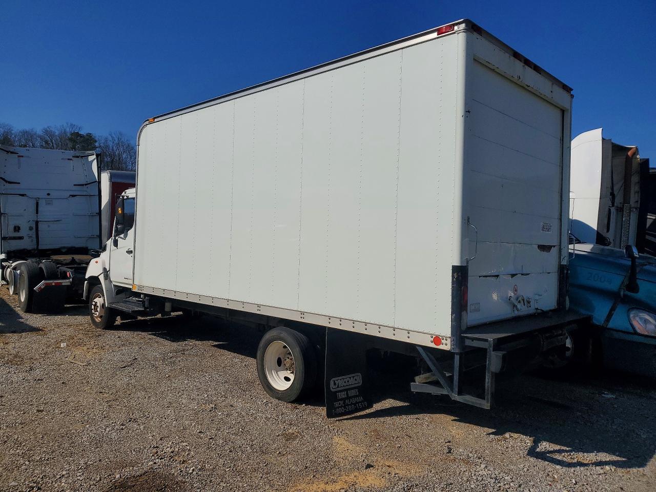 2006 Hino 185 BOX Truck