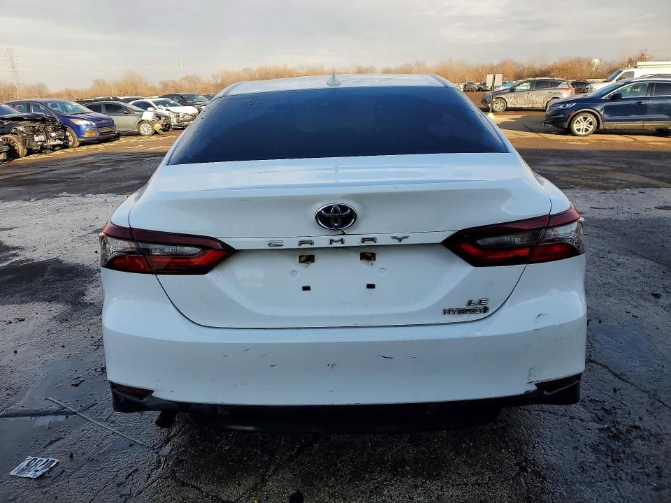 2022 Toyota Camry le