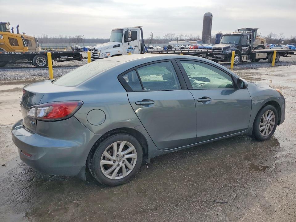 2012 Mazda 3 I