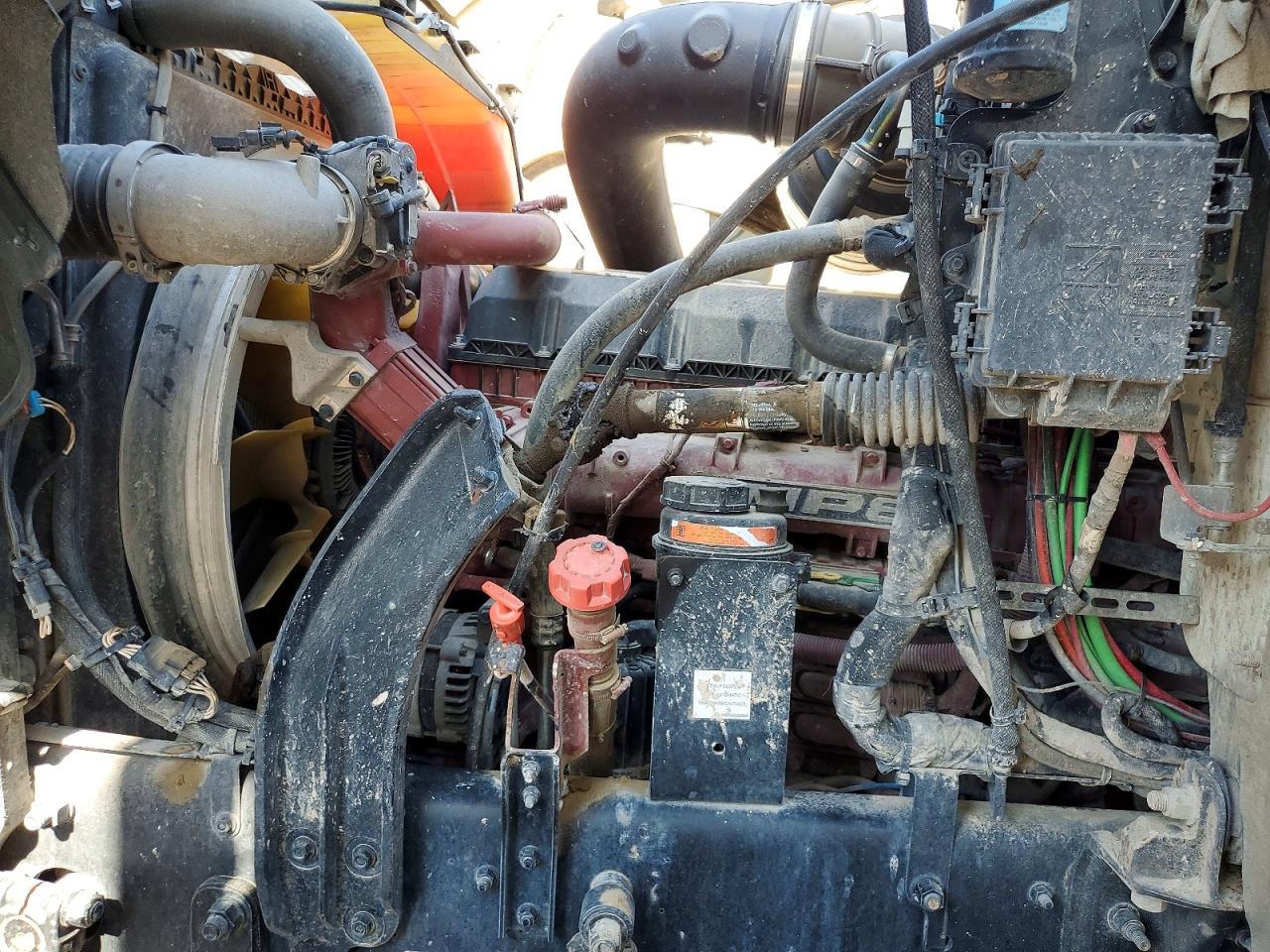 2020 Mack PI64T Semi Truck