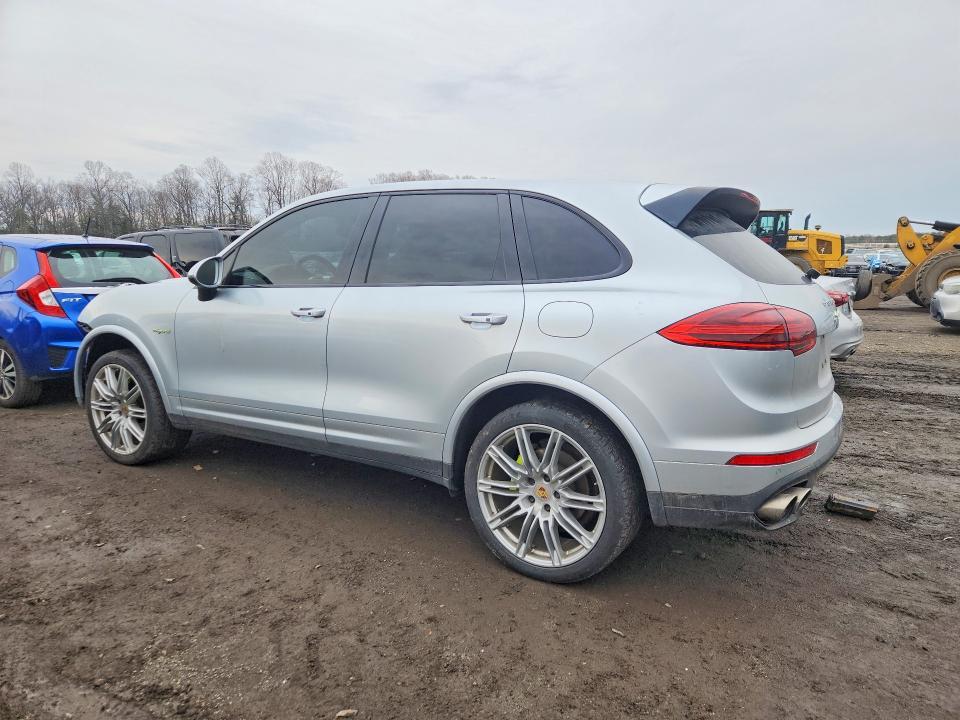2017 Porsche Cayenne se Hybrid Platinum