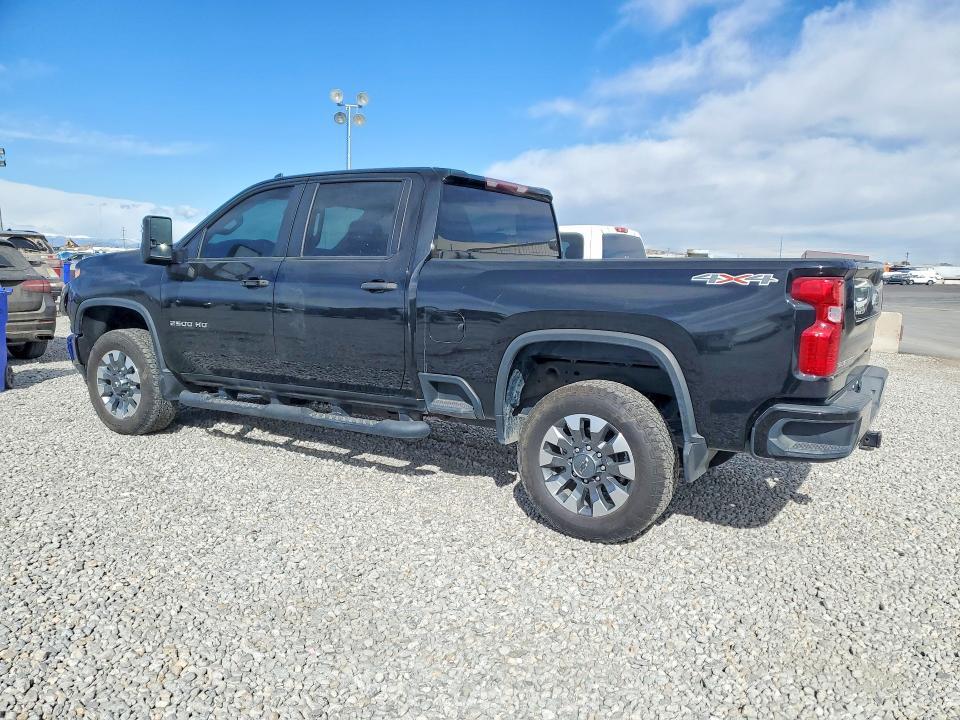 2022 Chevrolet Silverado K2500 Custom