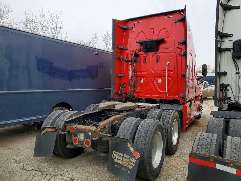 2019 Freigliner 2019 Freightliner Cascadia 126 Semi Truck